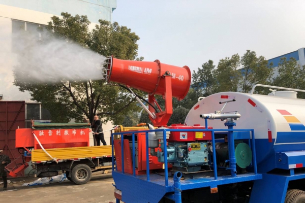 東風(fēng)大多利卡霧炮車(chē)(8噸、30-40米噴霧機(jī))圖片